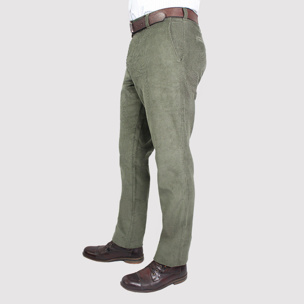 Pantalon en pana real fit silueta amplia Ref. 170 Talla 30