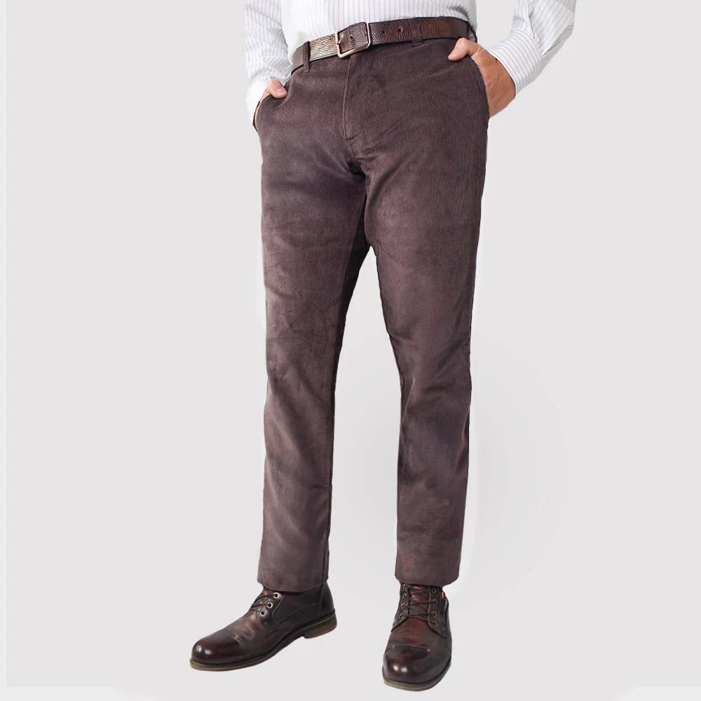 Pantalon en pana real fit silueta amplia Ref. 170 Talla 28